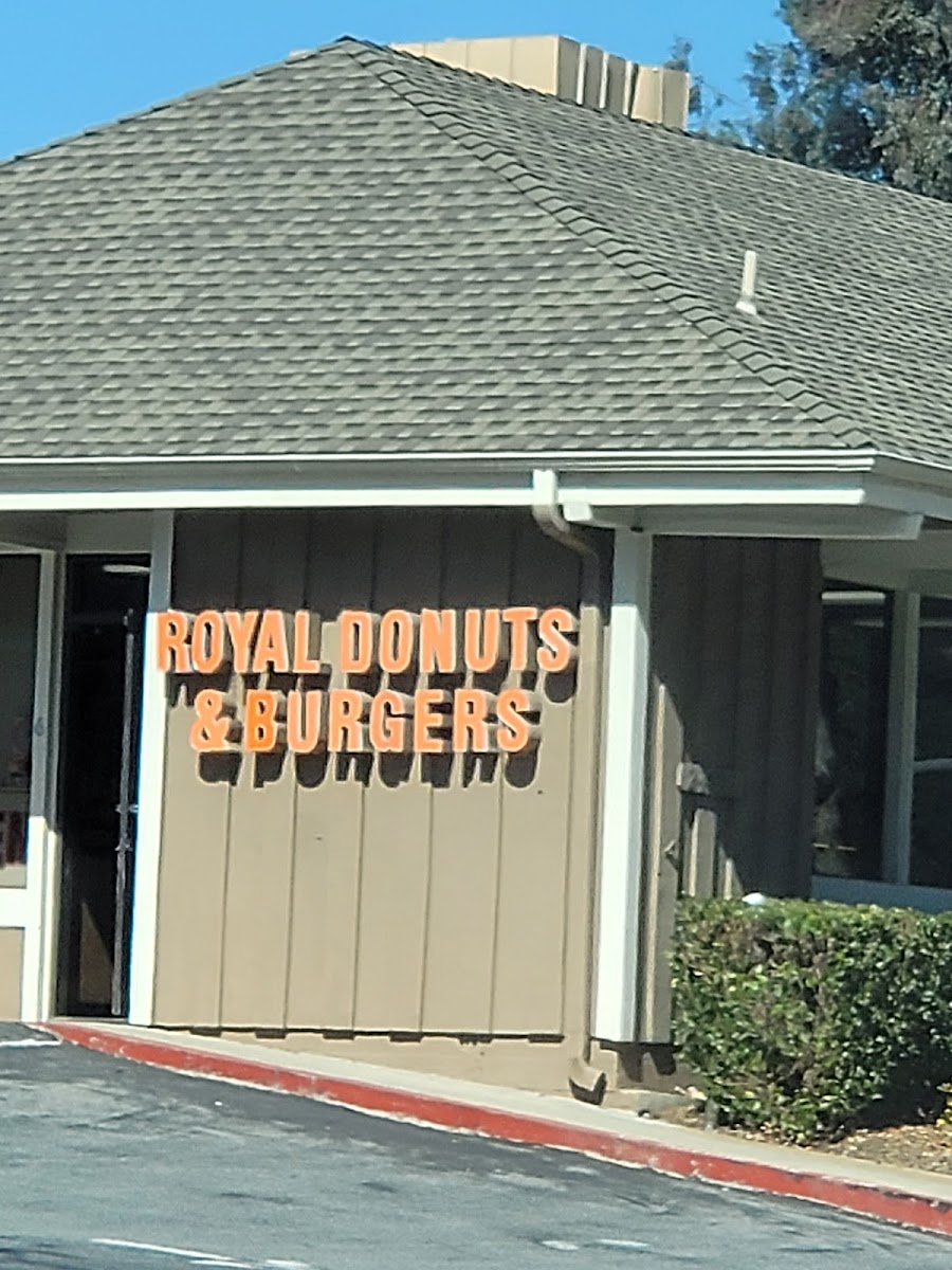 Royal Donuts And Burgers